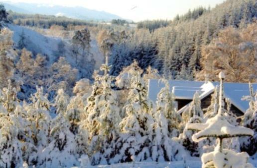 Hotel Sunrise House Inverfarigaig Esterno foto
