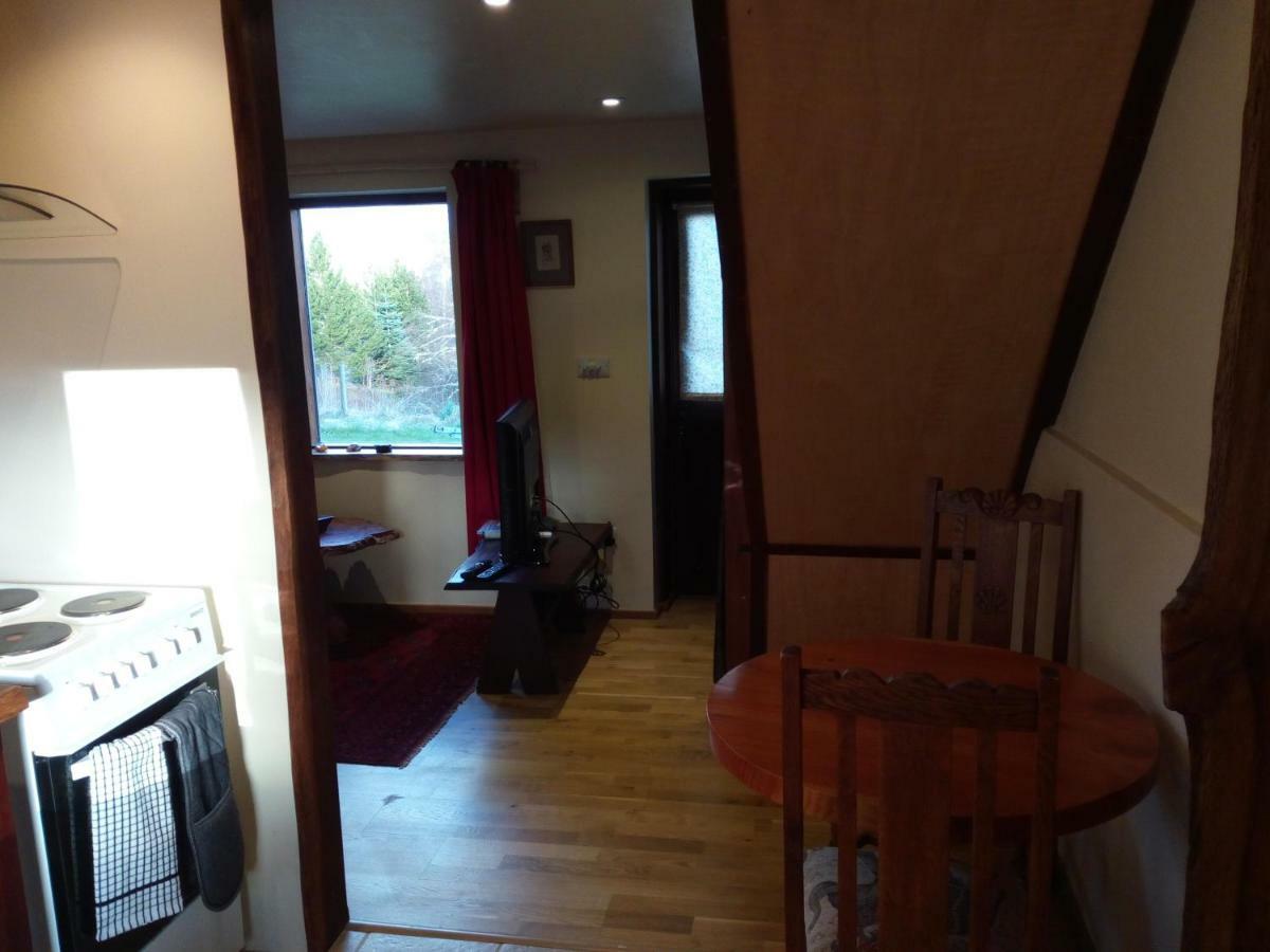 Hotel Sunrise House Inverfarigaig Esterno foto